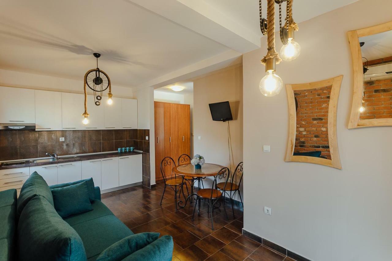 Poolside Apartments Miljan I Ranko Herceg Novi Esterno foto