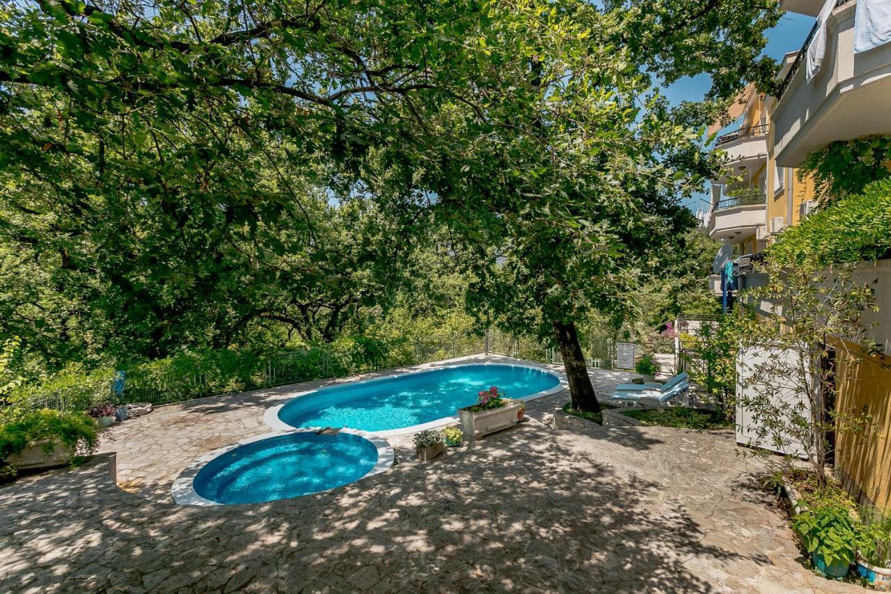 Poolside Apartments Miljan I Ranko Herceg Novi Esterno foto